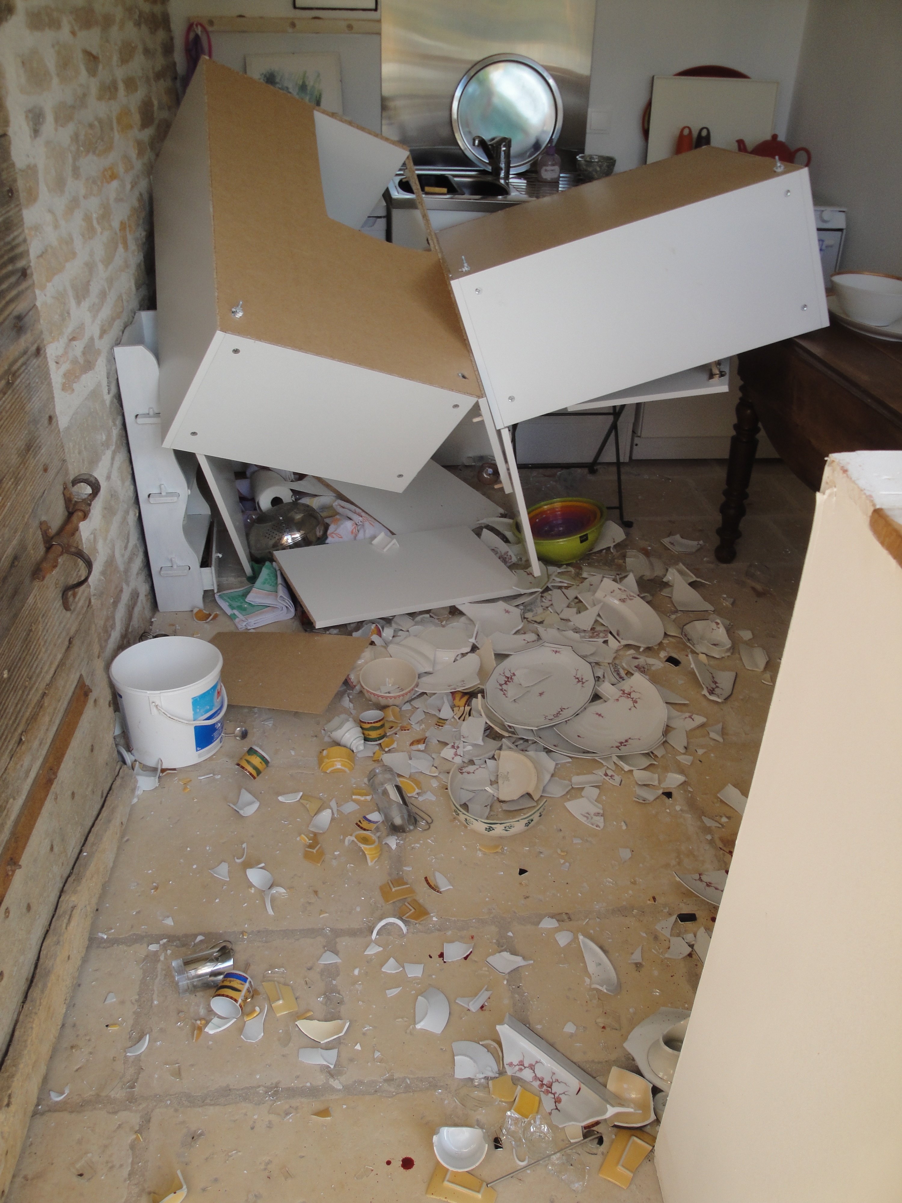 Finition meuble haut ikea
