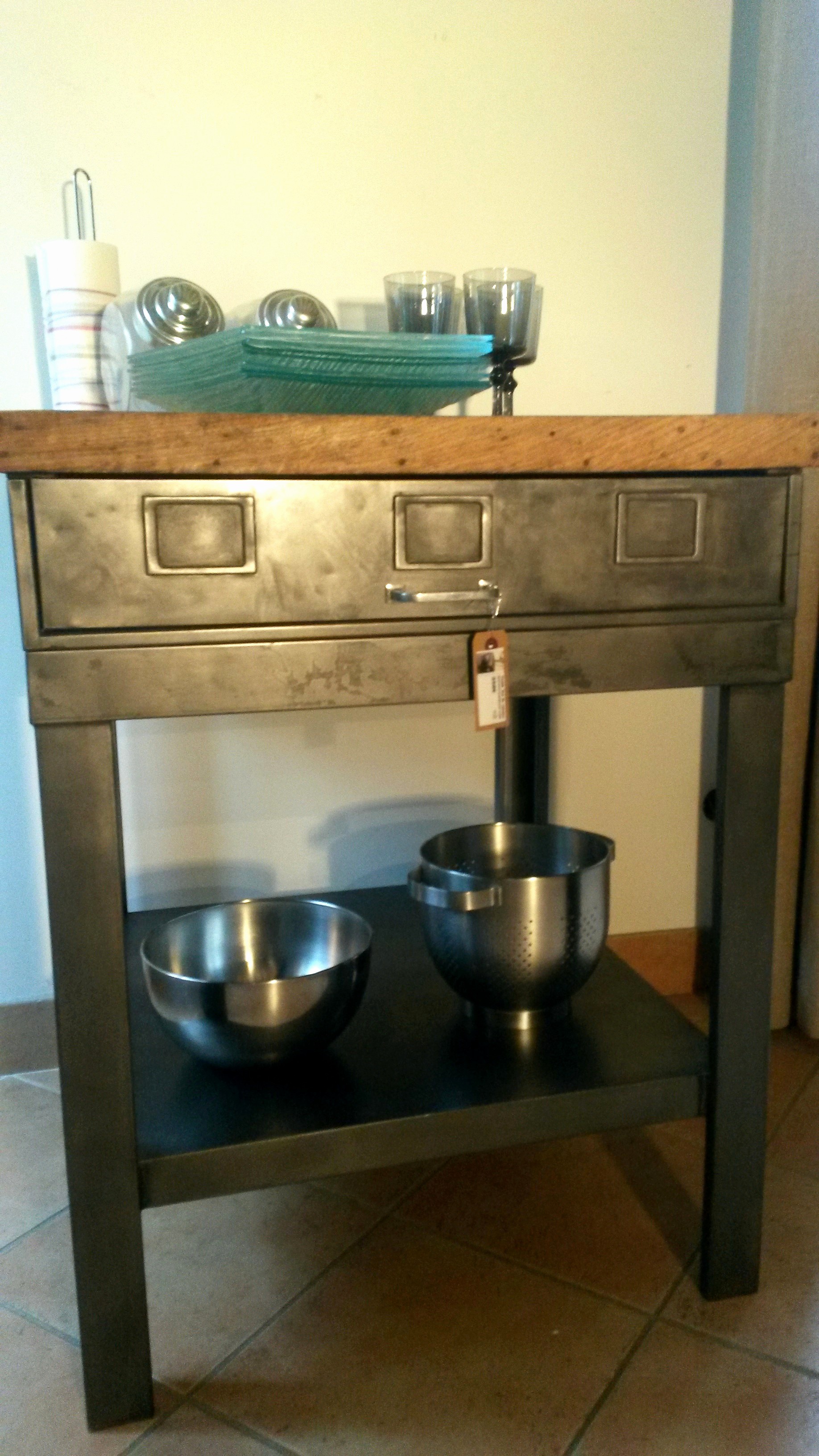 Meuble dangle cuisine gain de place