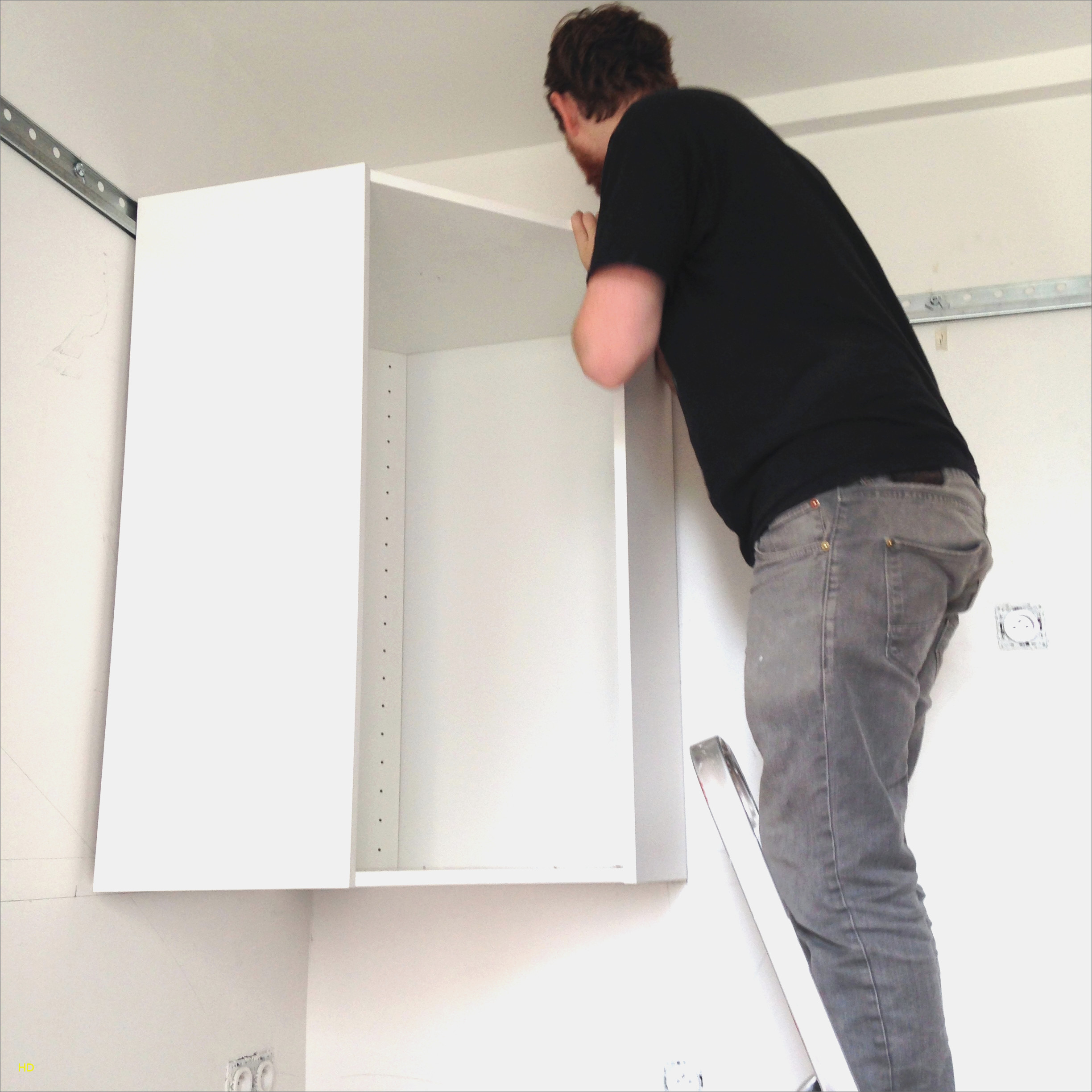 Systeme de fixation meuble haut ikea