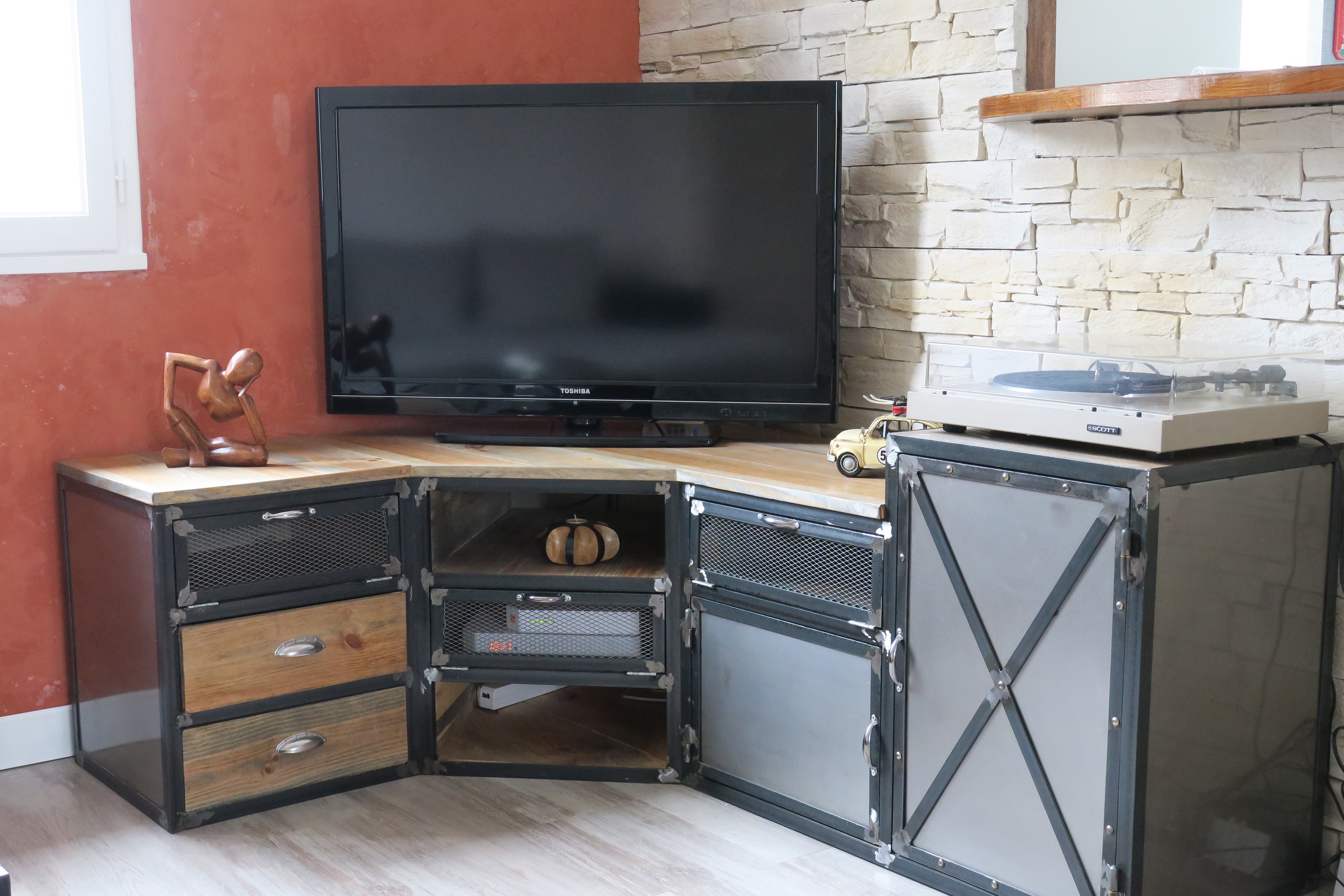 Meuble d'angle tv industriel