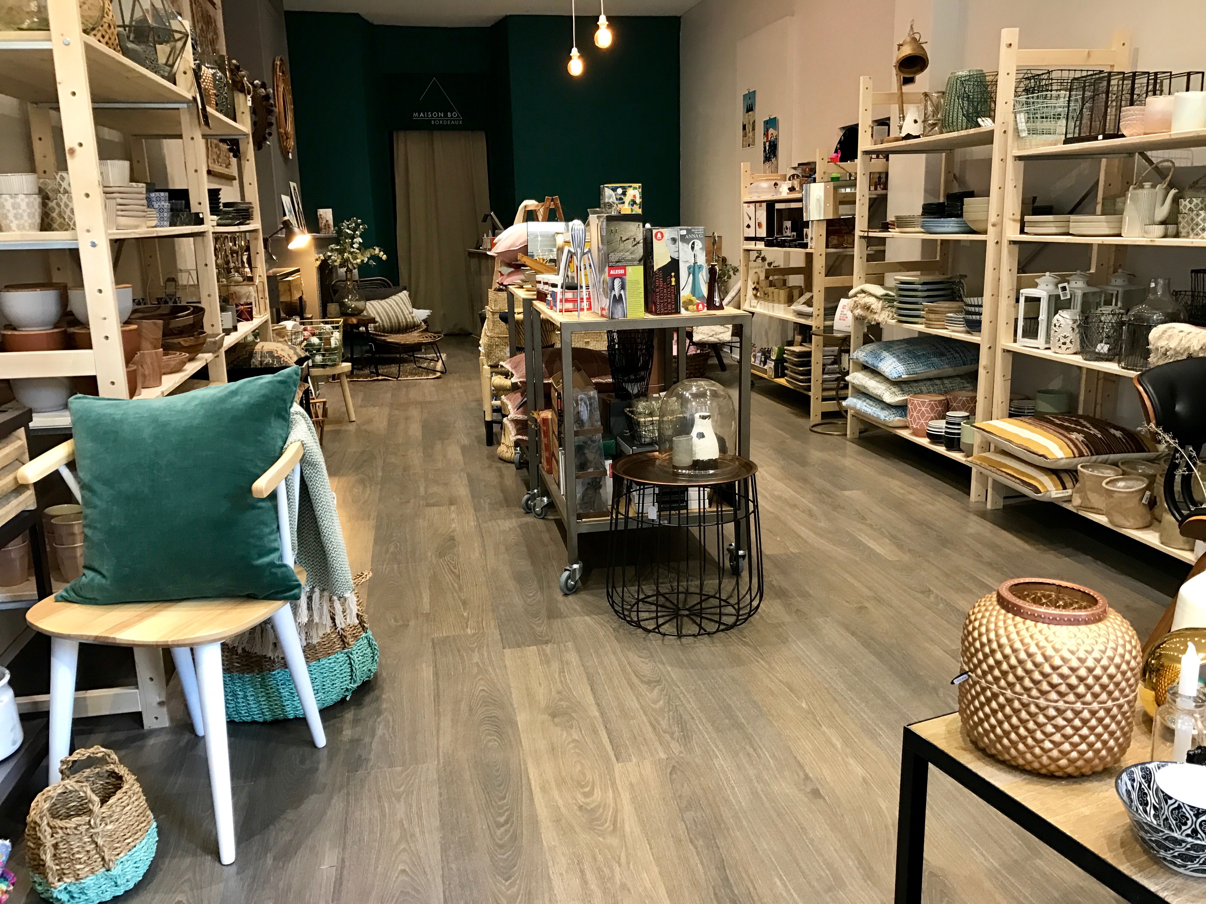 Magasin deco scandinave bordeaux