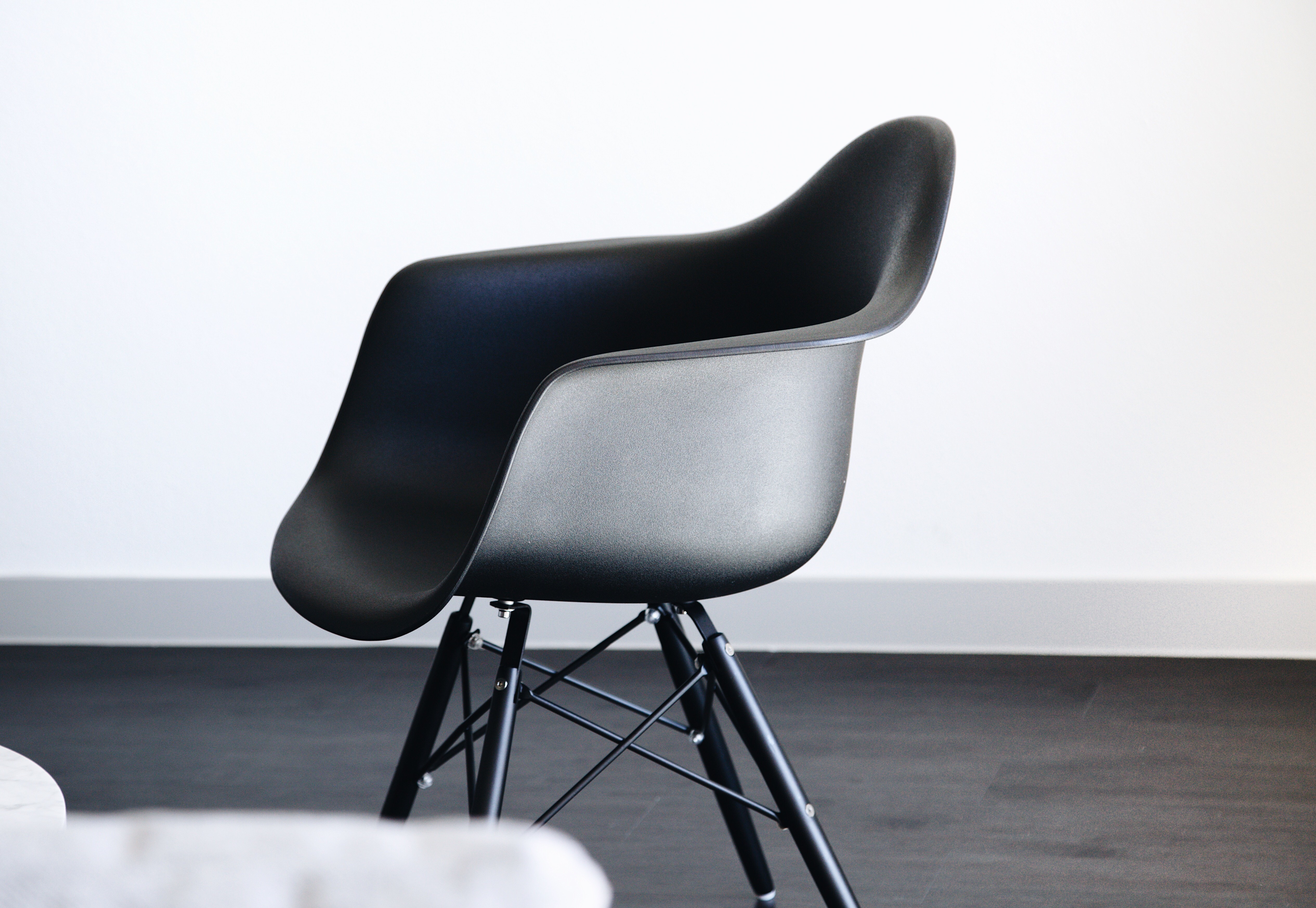 Chaise scandinave daw