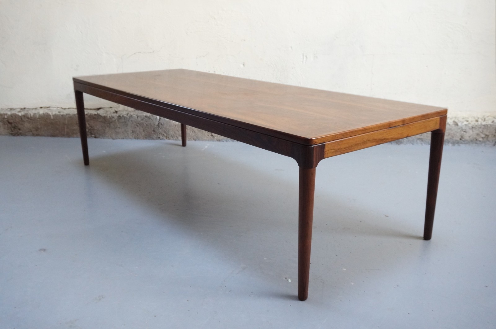 Table basse palissandre scandinave