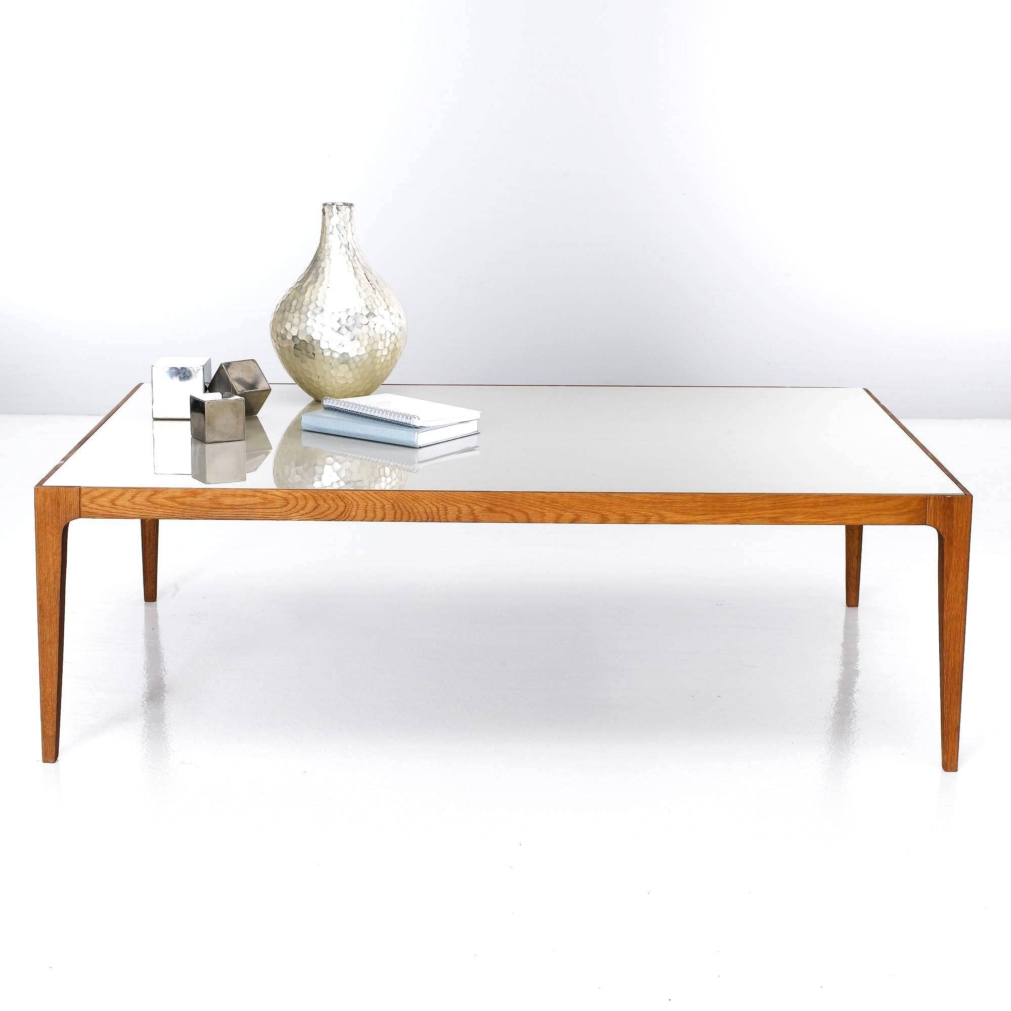 Table basse scandinave blanche ikea