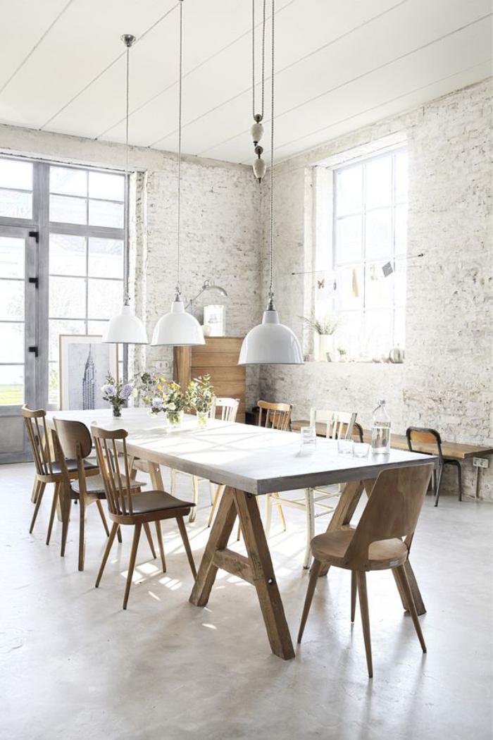 Table scandinave et chaises