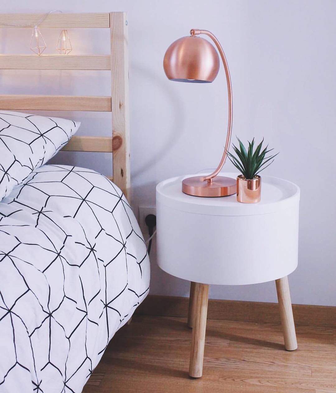 Table ronde scandinave a rallonge