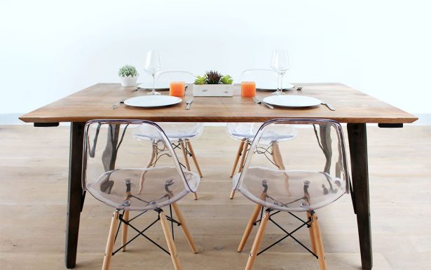 Table carree scandinave extensible