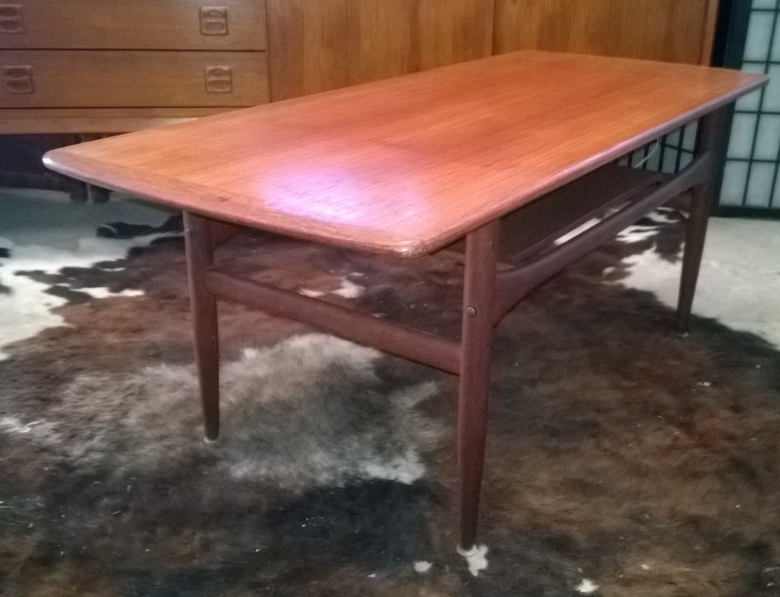Table basse scandinave en teck