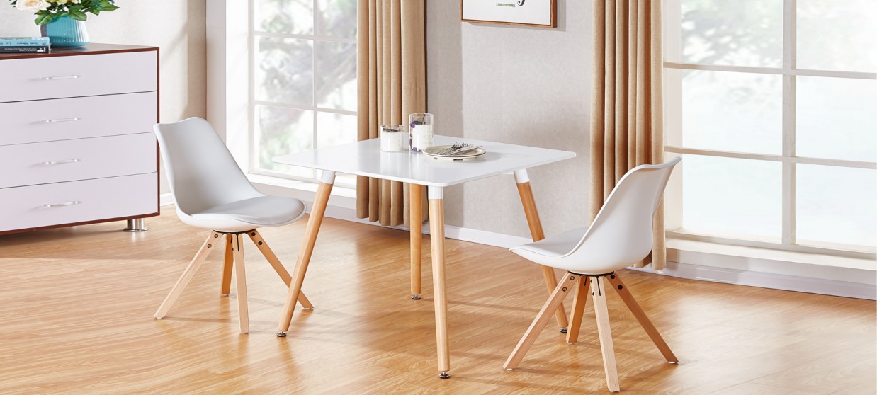 Table 0 manger scandinave