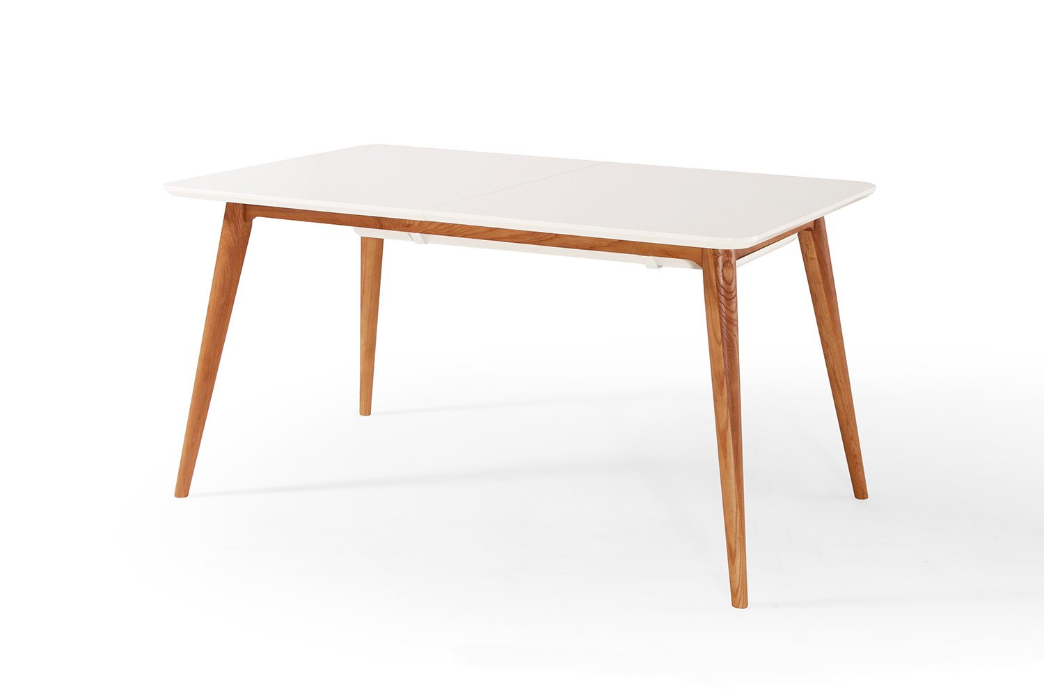 Table 140 scandinave