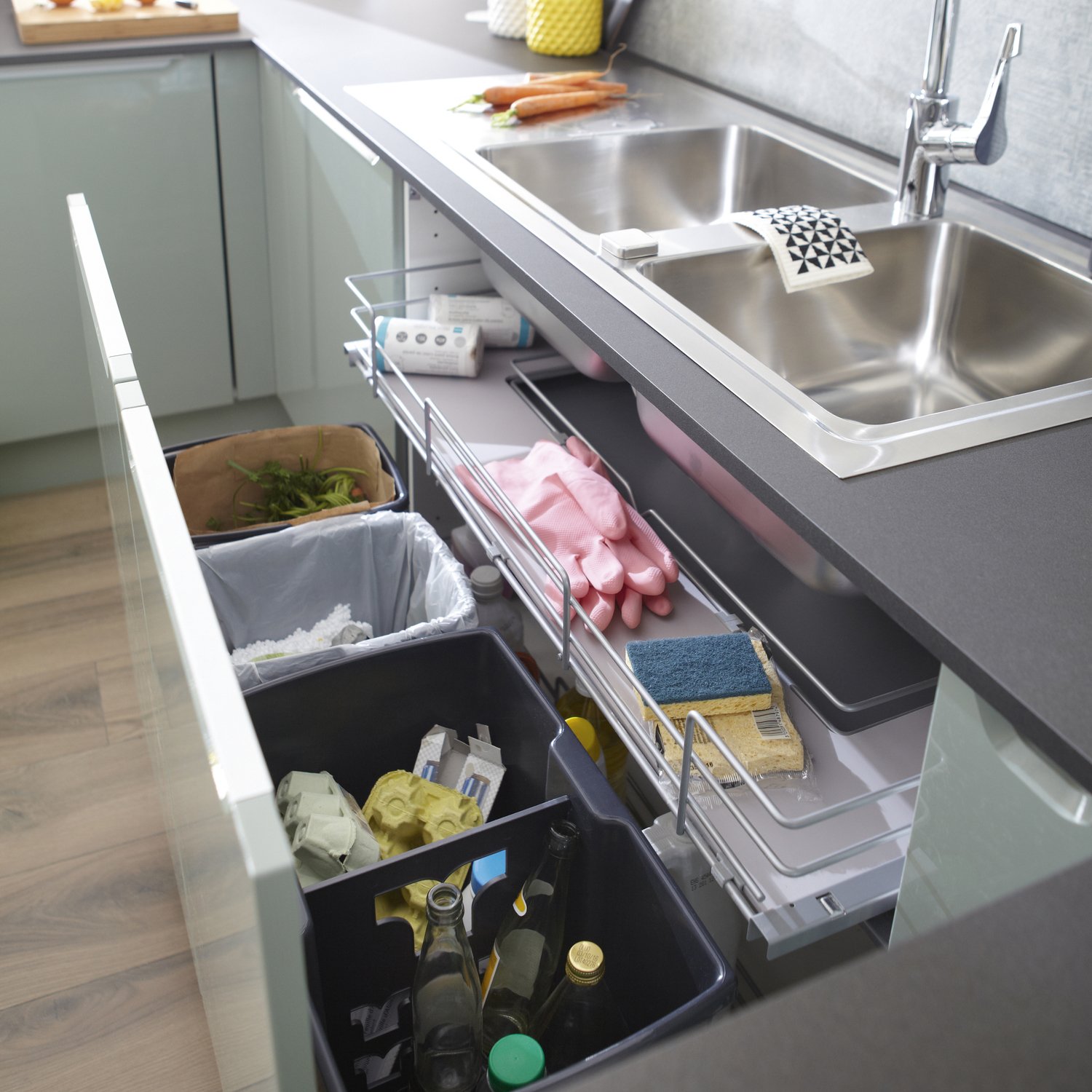 Rangement sous évier de cuisine