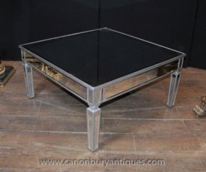 Table basse en verre et miroir