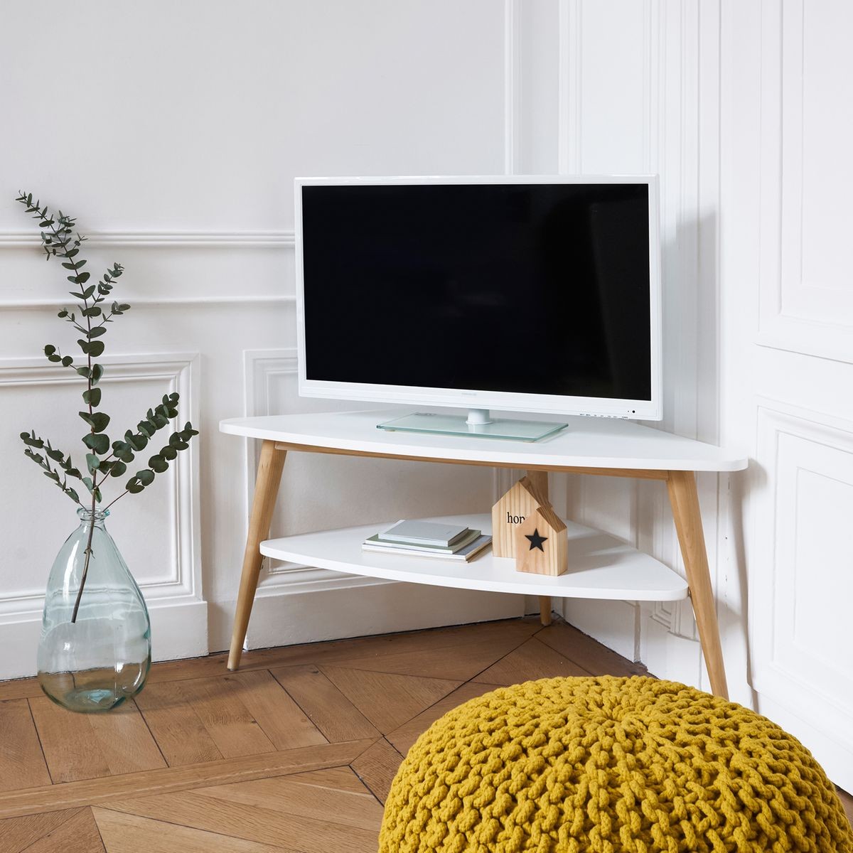 Table d'angle scandinave