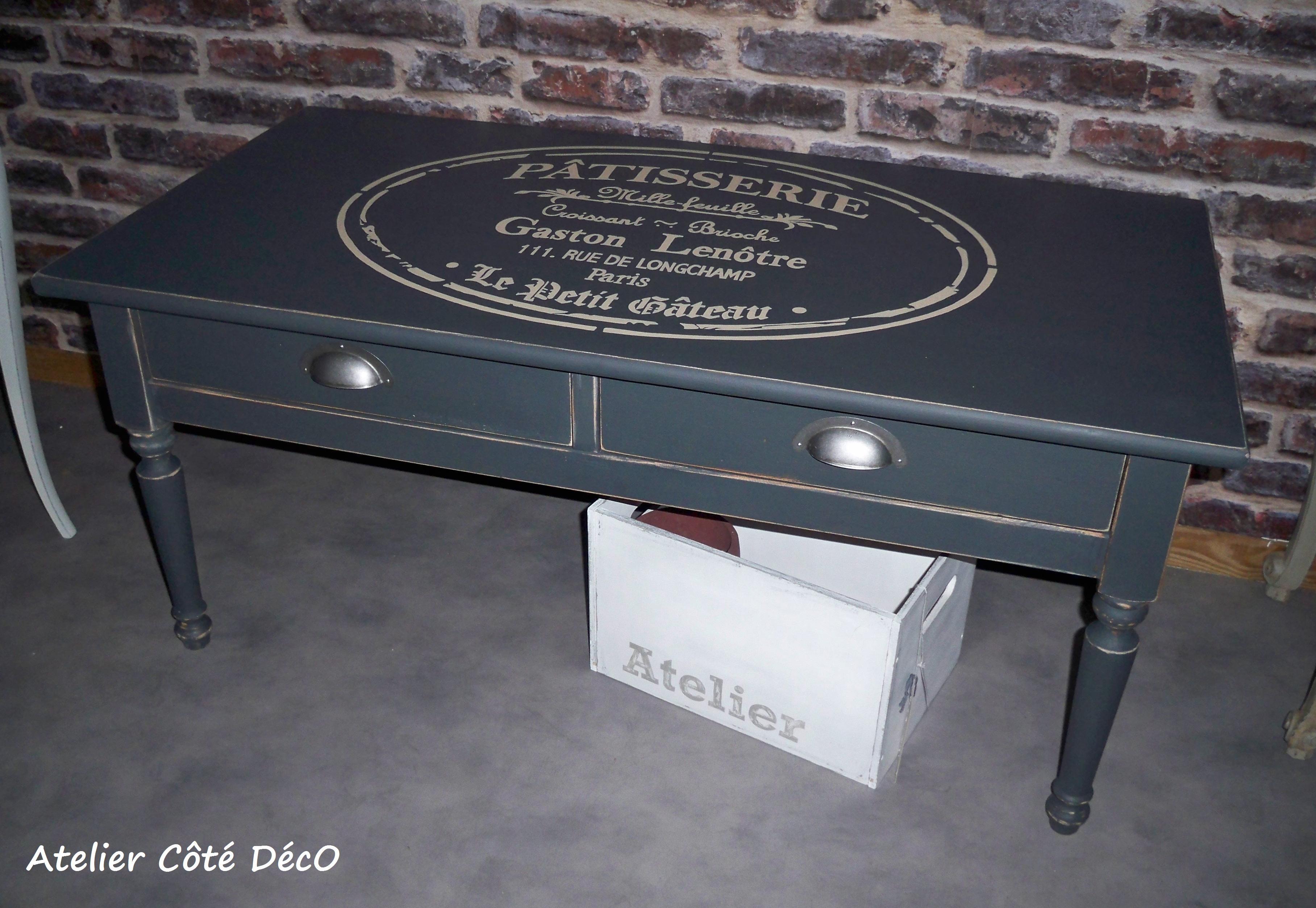 Table basse ronde relookée
