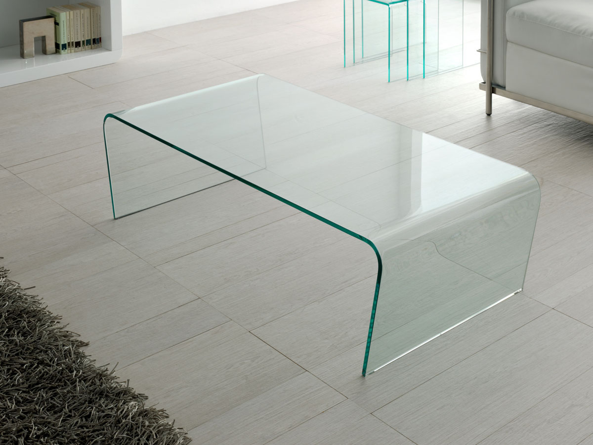 Table basse en verre transparent