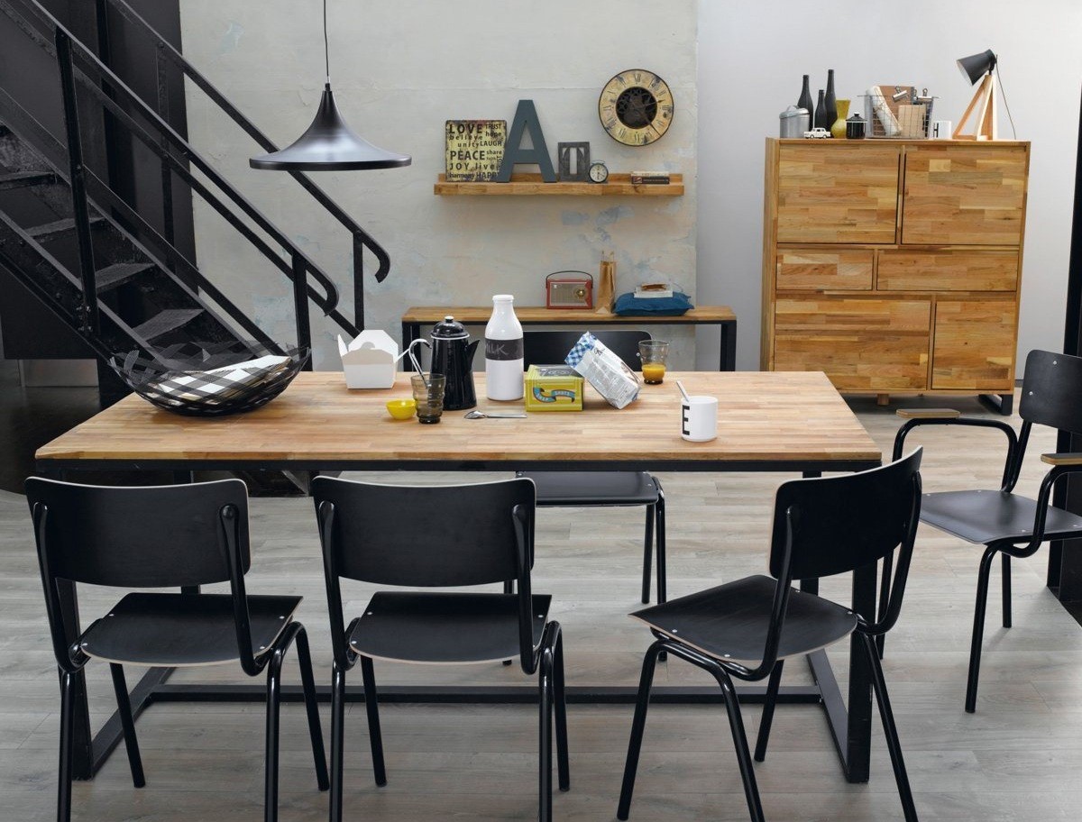 Table style industriel scandinave