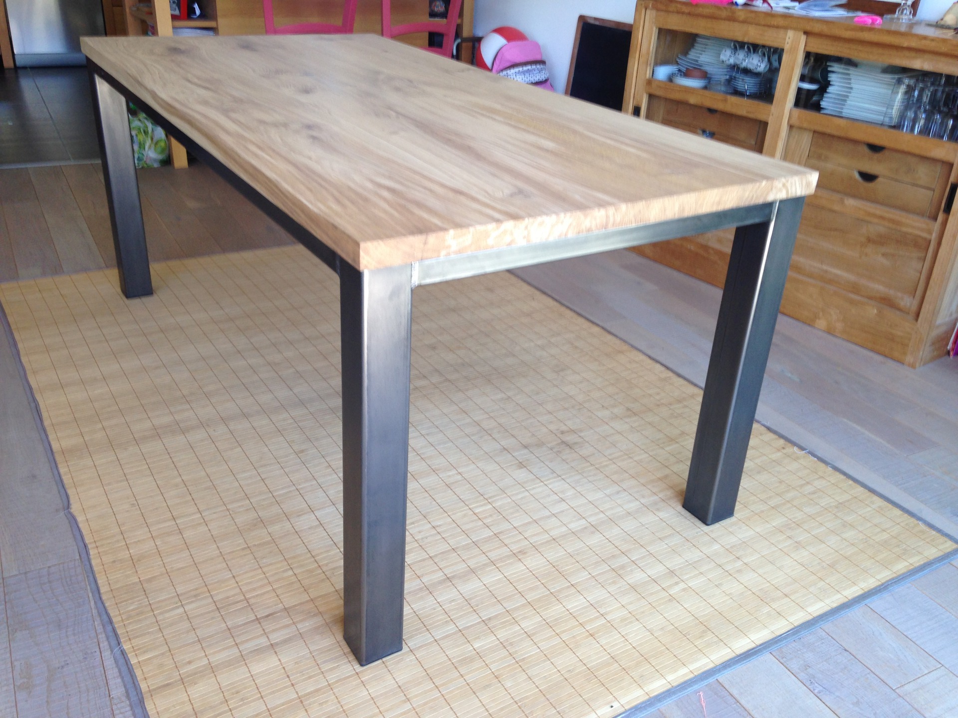 Table basse industrielle carrée métal et bois 90x90x44 lali