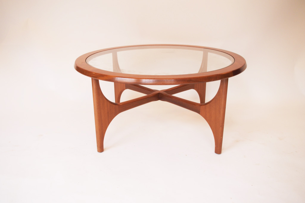 Table basse ronde scandinave verre